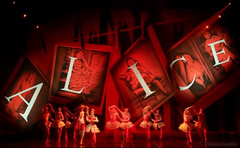 Balet Hrvatskog narodnog kazališta u Zagrebu: Lewis Carroll, Robert Moran, Ashley Page, Alisa, kor. Ashley Page, foto: © Mirko Cvjetko