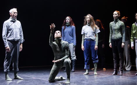 Hrvatsko narodno kazalište u Zagrebu: Apoksiomen, kor. i red. Claudio Bernardo, glazba Tamara Obrovac i Yves de Mey