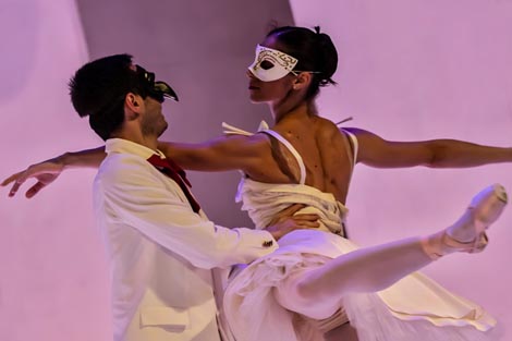 Hrvatsko narodno kazalište Ivana pl. Zajca, Rijeka: Igor Stravinski, Giovanni Battista Pergolesi, Apolon & Pulcinella, kor. Martin Chaix, Giovanni Di Palma