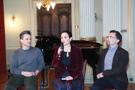 Tomislav Petranović (Nacionalni prvak HNK-a u Zagrebu), Iva Hraste Sočo (intendantica HNK-a u Zagrebu) i Massimiliano Volpin (ravnatelj Baleta HNK-a u Zagrebu) na predstavljanju program Baletnog studija