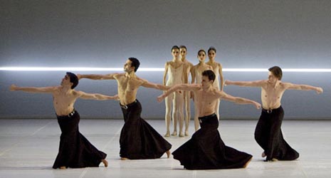 Bayerische Staatsoper, München: Große Fuge, kor. Hans van Manen, foto: www.bayerische.staatsoper.de