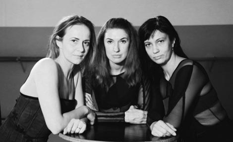 Hrvatsko narodno kazalište Ivana pl. Zajca, Rijeka, i Masa Dance Company, Zagreb: Igračice s klupe, kor. Aleksandra Mišić