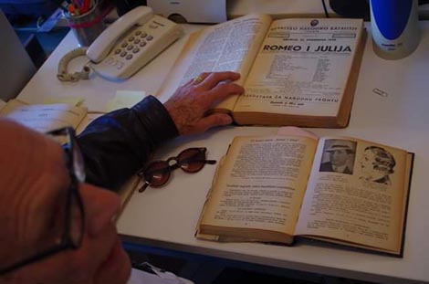 Joseph Albano s partiturom Romea i Julije