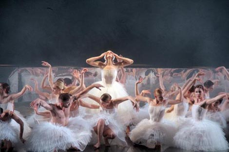 Hrvatsko narodno kazalište Ivana pl. Zajca, Rijeka: Petar Iljič Čajkovski, Labuđe jezero, kor. i red. Staša Zurovac