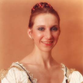 Ludmila Naranđa Sertić (Swanilda) – Léo Delibes, Coppélia, 1980., foto: Ulrich Mittelbach