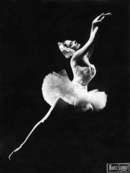 Mia Čorak Slavenska kao Labudica