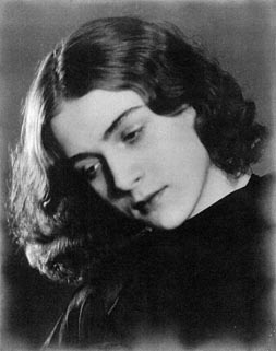 Mia Čorak Slavenska