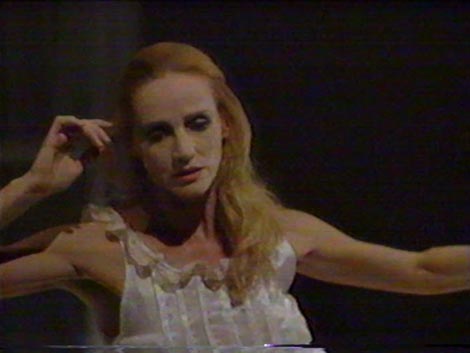 Maja Srbljenović Turcu (Mathilde); TV balet Mathilde / Wesendonck Lieder, glazba Richard Wagner, režija Milko Šparemblek i Mladen Raukar, 1984., foto: screenshot