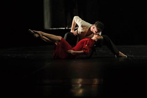 Michele Pastorini (Odisej) i Maria Matarranz de las Heras (Penelopa) – Hrvatsko narodno kazalište Ivana pl. Zajca, Rijeka: Odiseja, kor. Walter Matteini i Ina Broeckx