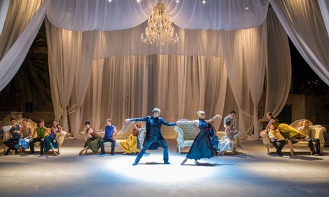 Dubrovačke ljetne igre, Festivala Ljubljana, Slovensko narodno gledališče Maribor, Opasne veze, red. i kor. Valentina Turcu, Leo Mujić, foto: www.dubrovnik-festival.hr