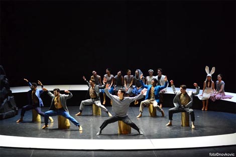 Hrvatsko narodno kazalište u Zagrebu: Henrik Ibsen – Edvard Grieg – Edward Clug, Peer Gynt, kor. Edward Clug, foto: Novković