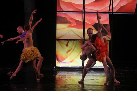 Hrvatsko narodno kazalište Split: Piazzolla / Stravinski, kor. Claudio Cangialosi, Kristian Lever, Douglas Lee, Stephen Delattre, Igor Kirov