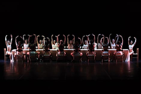 Rossini Cards, kor. Mauro Bigonzetti; Hrvatsko narodno kazalište Ivana pl. Zajca: Transparada, kor. Mauro Bigonzetti, Maša Kolar, Walter Matteini, Ina Broeckx, Andonis Foniadakis, Ludmila Komkova, Marco Goecke, Nadav Zelner, foto: Fanni Tutek-Hajnal