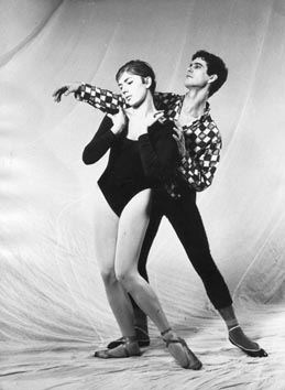 Silva Muradoti i Ivica Vikić; Hrvatsko narodno kazalište u Zagrebu: Dušan Radić, Balada o mjesecu lutalici, kor. M. Sanjin, 1960.