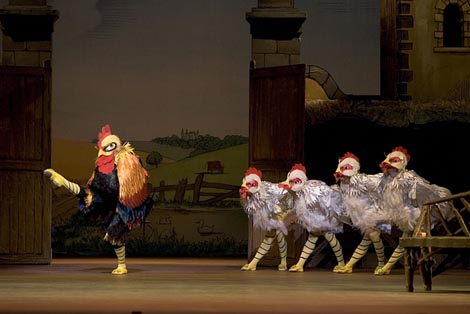 Ples pijetla i kokica; Royal Opera House, London: Vragolasta djevojka (The Wayward Daughter), kor. Frederick Ashton, foto: © Bill Cooper, www.roh.org.uk