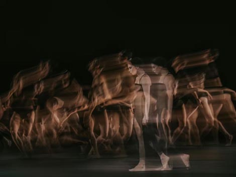 Royal Ballet, London: Woolf Works, red. i kor. Wayne McGregor, gl. Max Richter, foto: © ROH